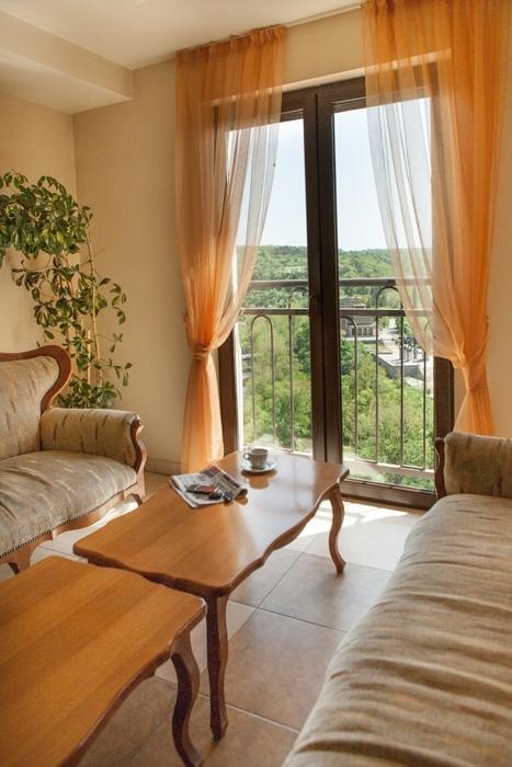 Hotel Panorama Veliko Tărnovo Exteriör bild