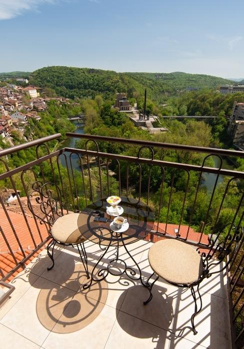 Hotel Panorama Veliko Tărnovo Exteriör bild